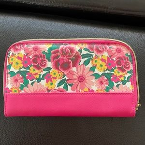 - Isaac MIZRAHI makeup case/bag. Used, very clean.